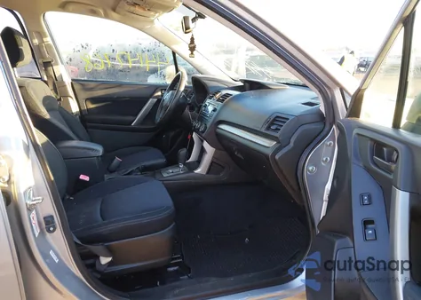 2014 Subaru Forester 2.5I from USA, damaged, VIN JF2SJAAC2EH510851